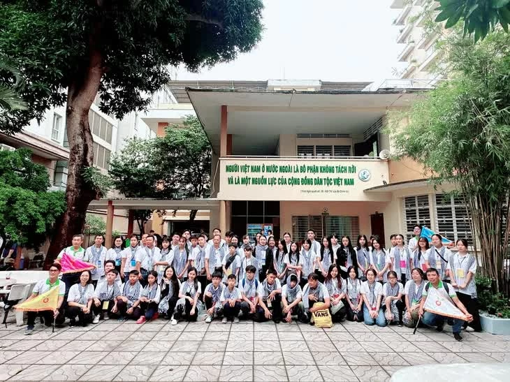 Tuyển trại sinh tham gia Trại Hè 'Thanh thiếu niên kiều bào và Tuổi trẻ thành phố' năm 2026
